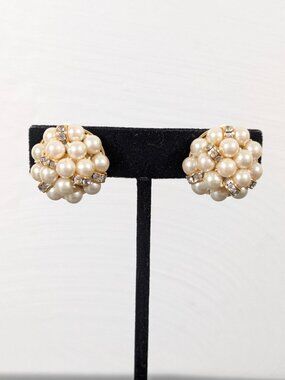 Vintage Liz Claiborne Faux Pearl Rhinestone Cluster Clip On Earrings Gold Tone